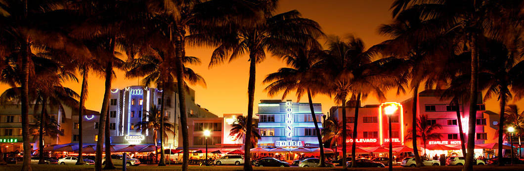 United states street with motel and palm trees